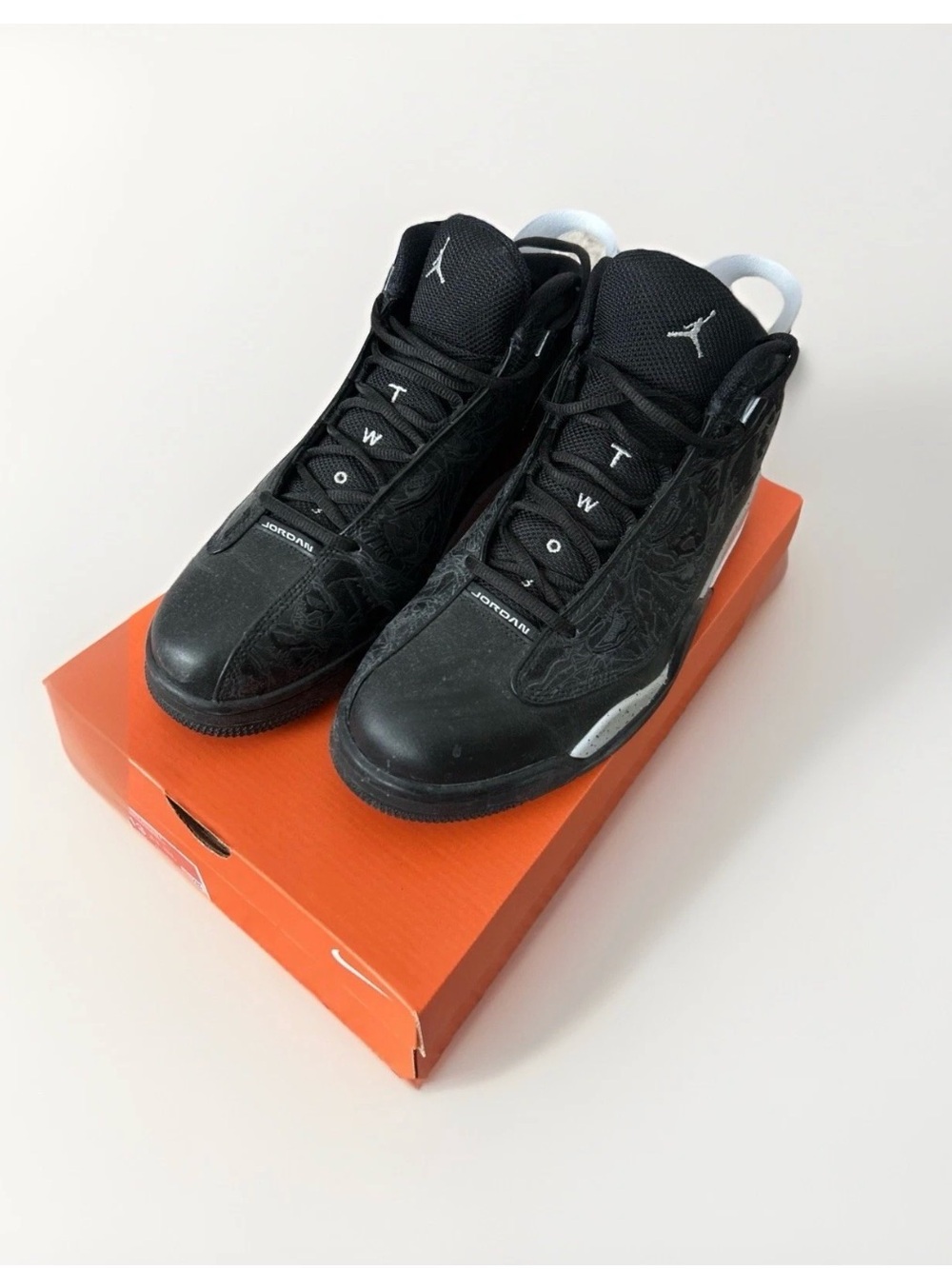 Nike Air Jordan • Dub Zero • 311046-002 • Size: 13